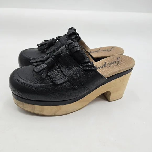 Free People Black Leather‎ Clogs with Natural Wooden Heel - Picture 6 of 14